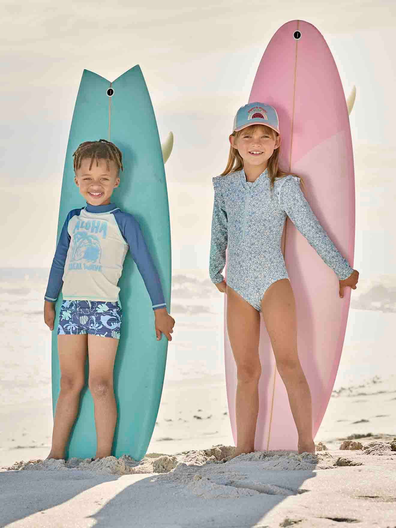 Maillot de bain une pièce fille à volants couleur blanc
