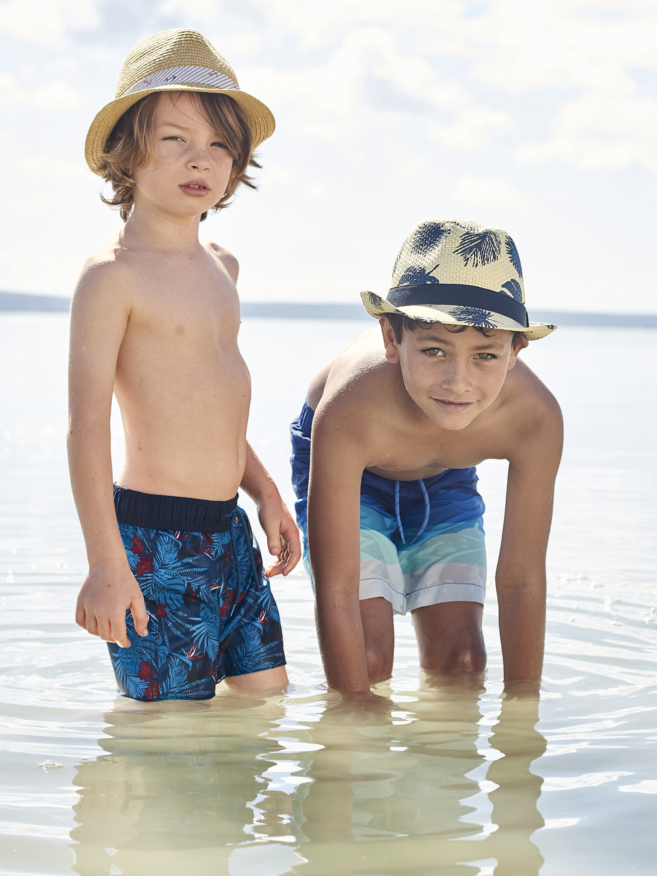 Maillot de bain garçon rayé motifs requins, Garçon