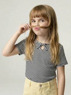 Mädchen-T?Shirt Mädchen mit Zierschleife am Hals