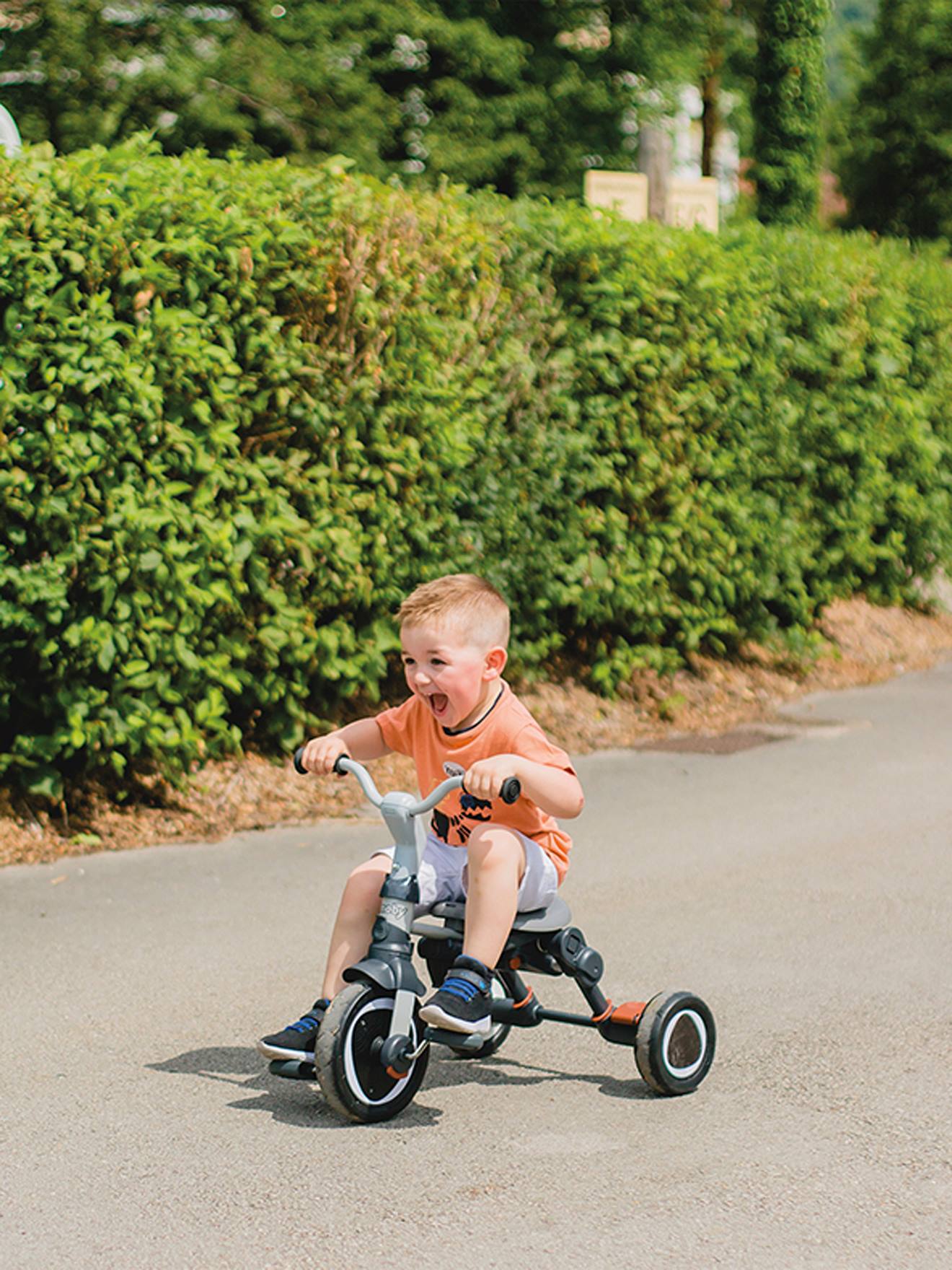 Smoby - Tricycle Baby Driver Plus Gris - Vélo Evolutif Enfant Des 10 Mois -  Roues Silencieuses - Frein de Parking - La Poste