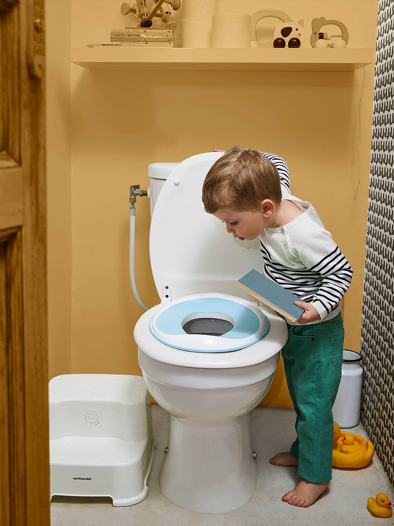 Le réducteur de toilettes : quels avantages ?, Autour de bébé
