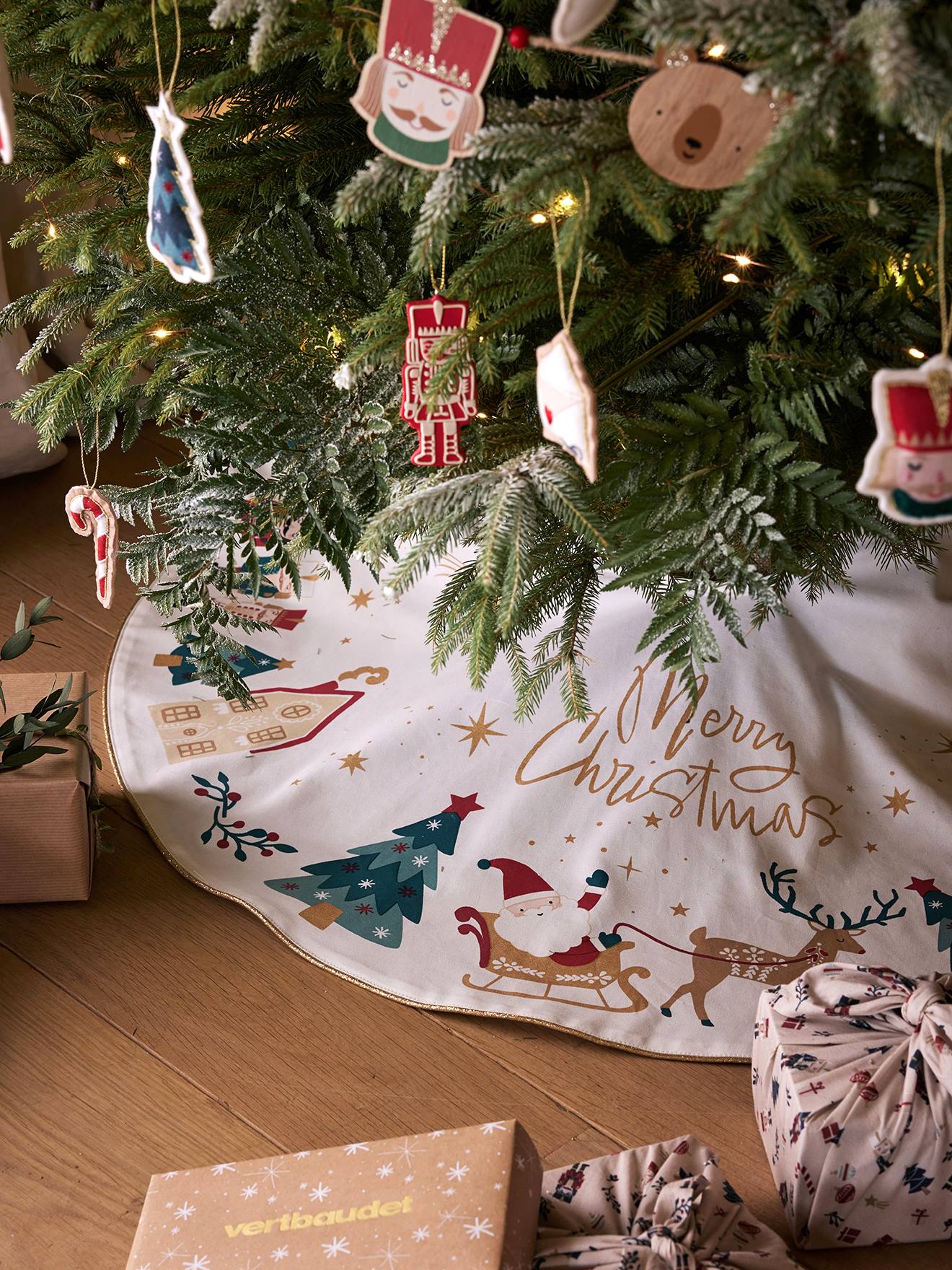 Weihnachtsbaum-Teppich NUSSKNACKER