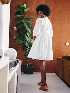Robe courte broderie anglaise grossesse et allaitement