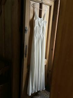 Robe de mariée en crêpe grossesse ou femme collection mariage