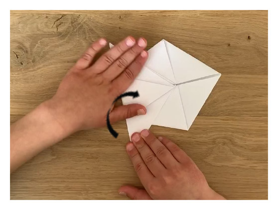 plier des origamis